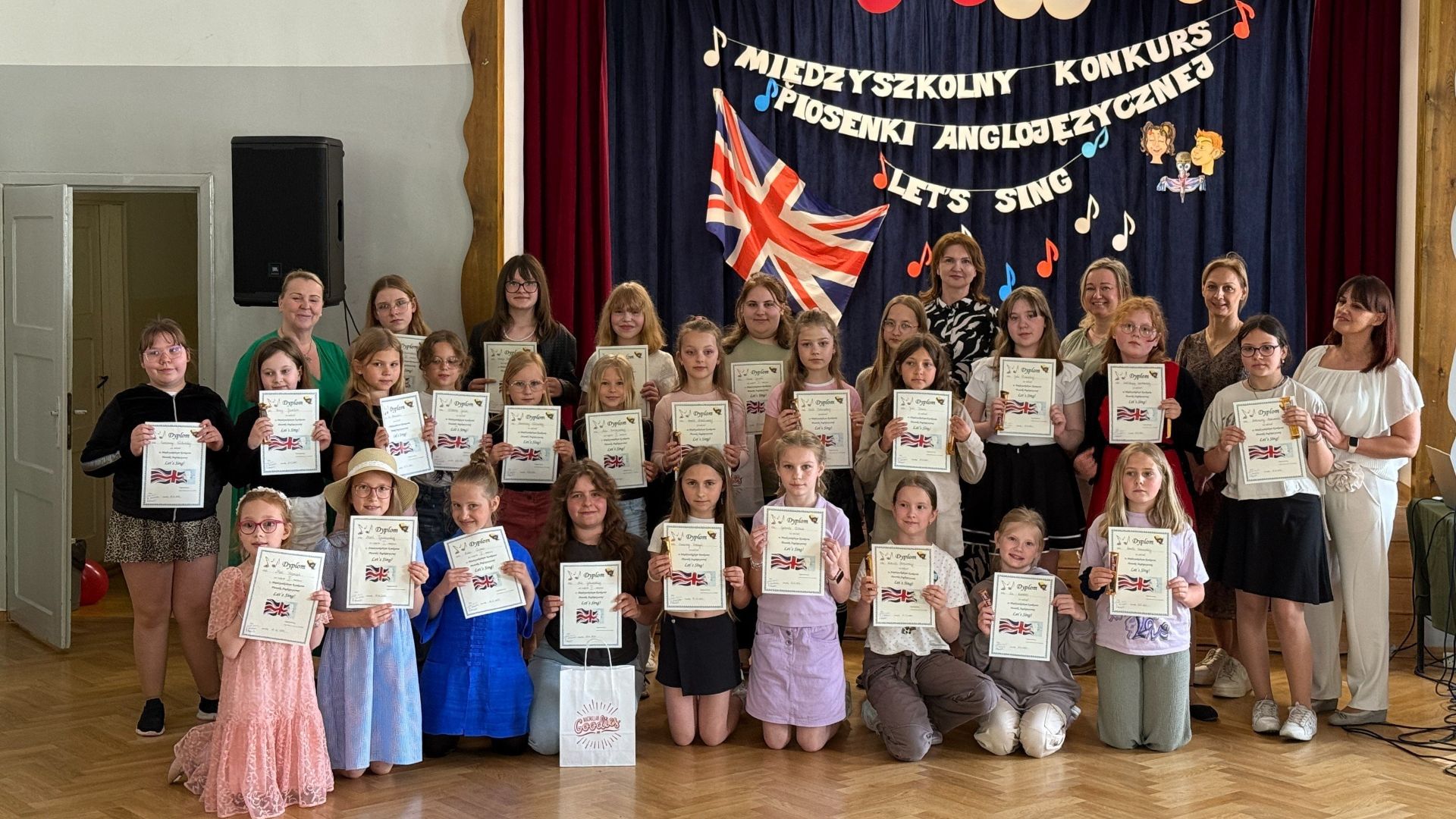 V Międzyszkolny Konkurs Piosenki Anglojęzycznej Let's sing
