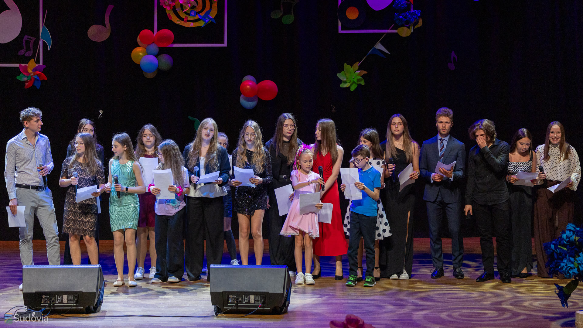 XXI Międzynarodowy Festiwal Piosenki „Podlaska Nuta” 2026. Sukces wokalistek ze Studia Piosenki Świetlik z Suwałk XXI Międzynarodowy Festiwal Piosenki „Podlaska Nuta” 2026. Sukces wokalistek ze Studia Piosenki Świetlik z Suwałk