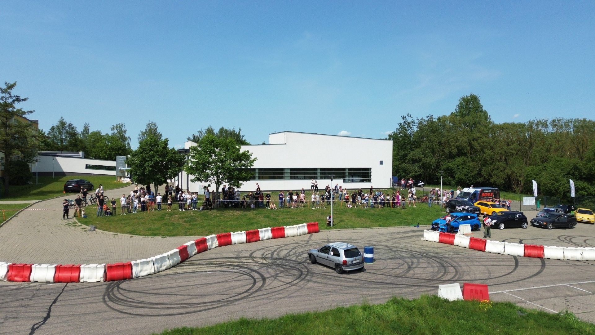 Track Day Czerwiec & Piknik Jazda na 6. Motoryzacja i rodzinna rozrywka w Suwałkach Track Day Czerwiec & Piknik Jazda na 6. Motoryzacja i rodzinna rozrywka w Suwałkach